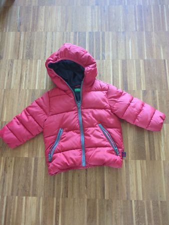 Benetton Winterjacke, ca. für zwei Jahren