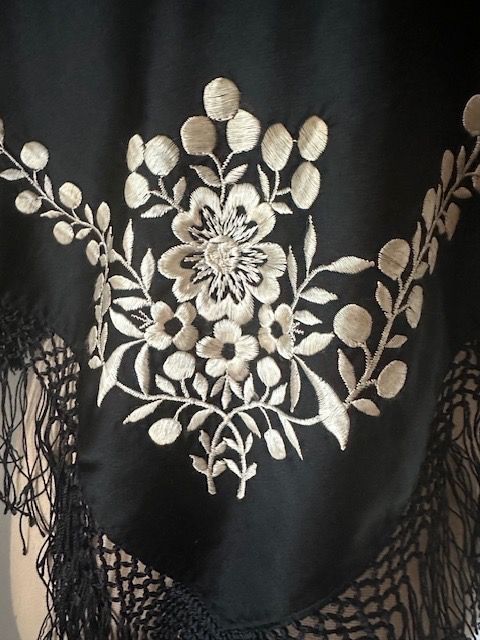 Foulard & Sciarpe: Tracht, Schultertuch – Usato da Hindelbank venduto da vey_t 4