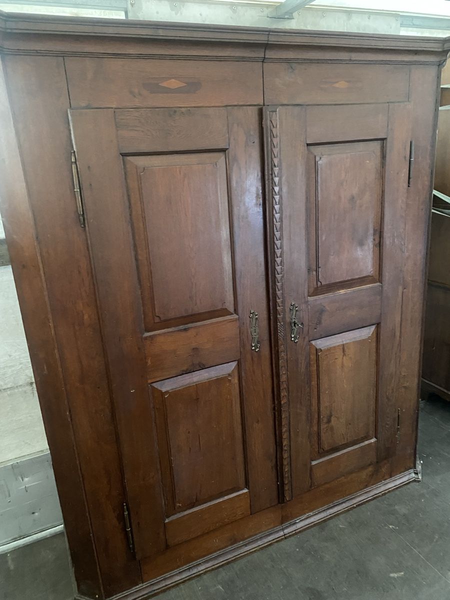 Armadi: Antiker Eichenschrank Massiv Vintage – Usato da Seewen SZ venduto da shaky01 3