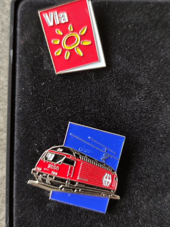 Verschiedene Schöne Zug Sbb Pins Kaufen Auf Ricardo 