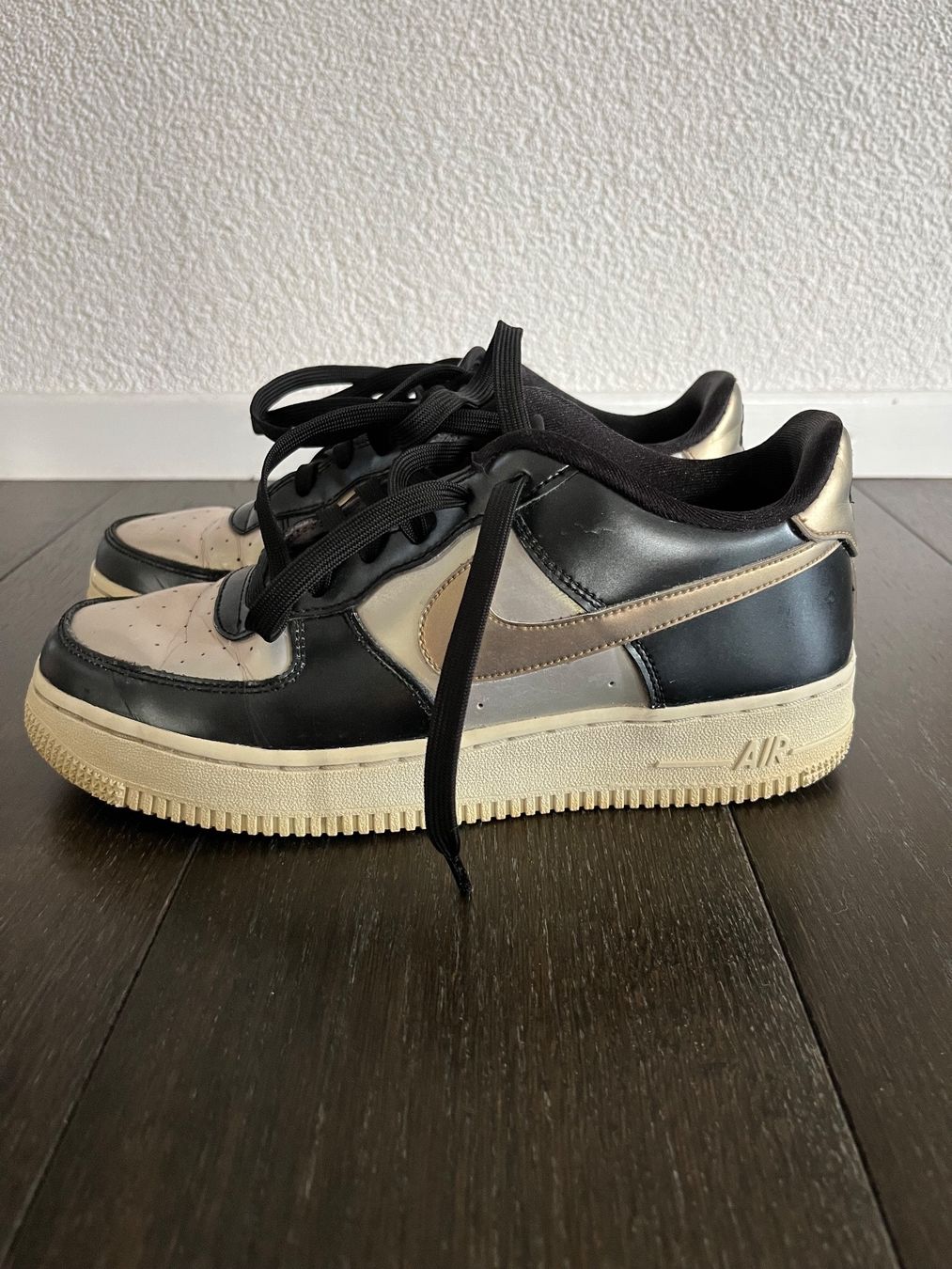 Nike Chaussures femmes: Nike air force 1 EU 39 – D'occasion à Posieux par evs_57x2