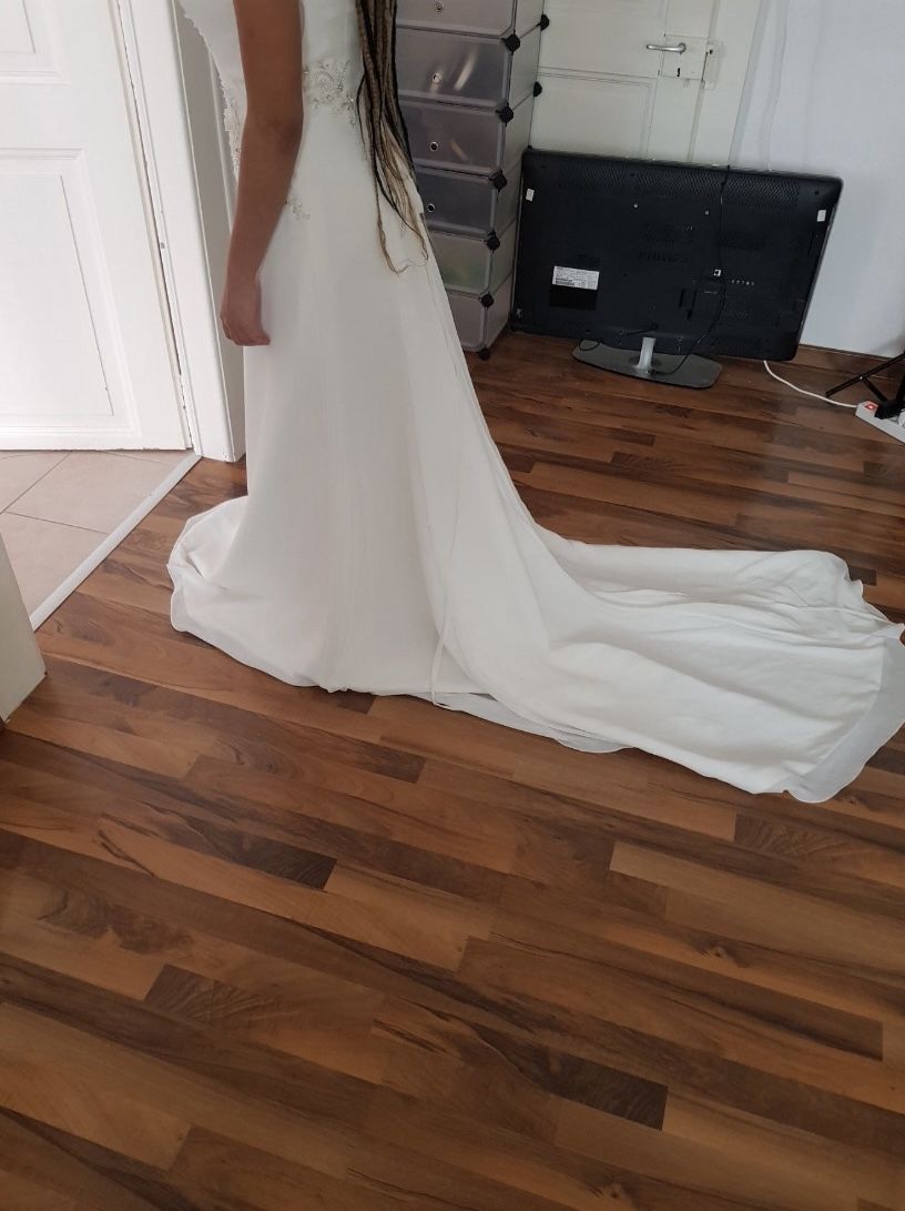 Vestiti: Wunderschönes Brautkleid, Grösse 38 Elfenbein – Usato da Steckborn venduto da Diana.84 1