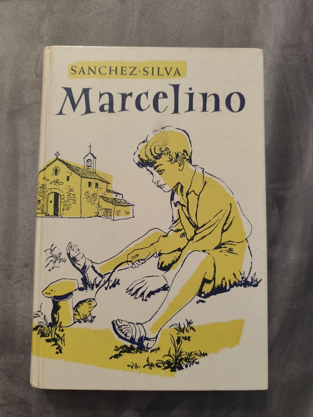 Libri: Marcelino by Sanchez-Silva - Vintage Edition Book – Usato da Mägenwil venduto da VintageGirly