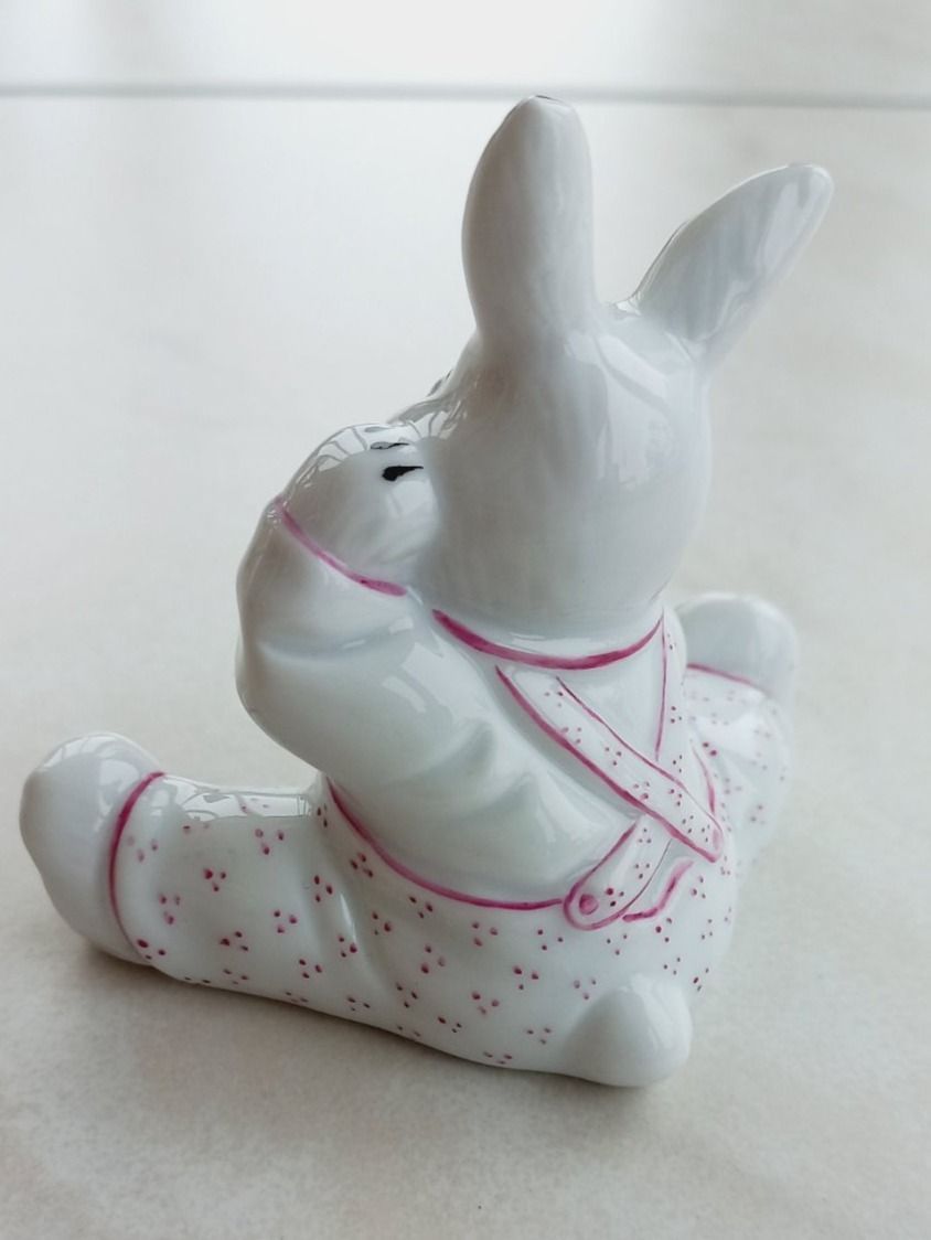 Statuette: Porzellan Hase Handbemalt – Nuovo e nell'imballaggio originale da Winistorf venduto da acreativ3 3