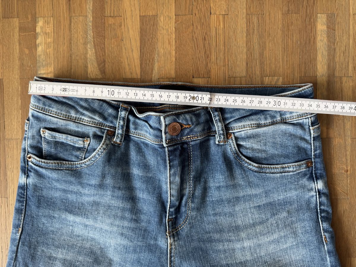 Vero Moda Jeans: Jeans Vero Moda Denim Grösse M/32 – Usato da Münsingen venduto da sam_528s 3
