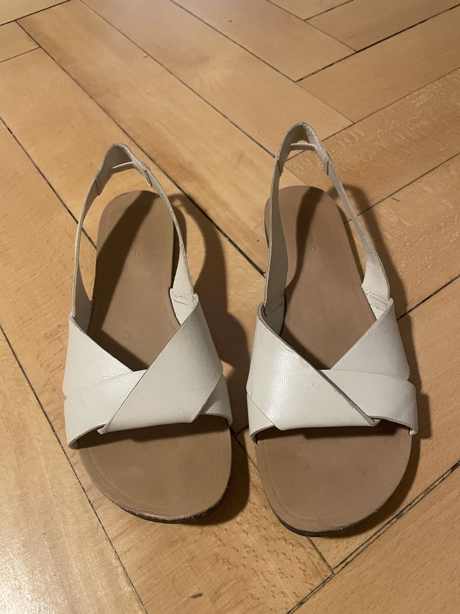 Scarpe da donna: Vagabond Sandale – Usato da Fribourg venduto da samsam04