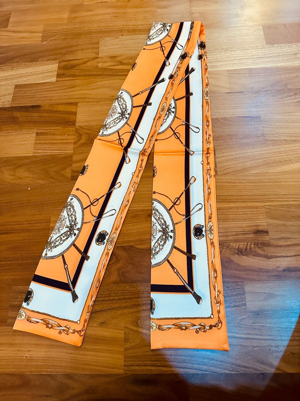Foulard & Sciarpe: Lässiges Twilly – Nuovo e nell'imballaggio originale da Hittnau venduto da LuxAndMore 1