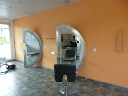 Friseursalon Einrichtung, Spiegel.