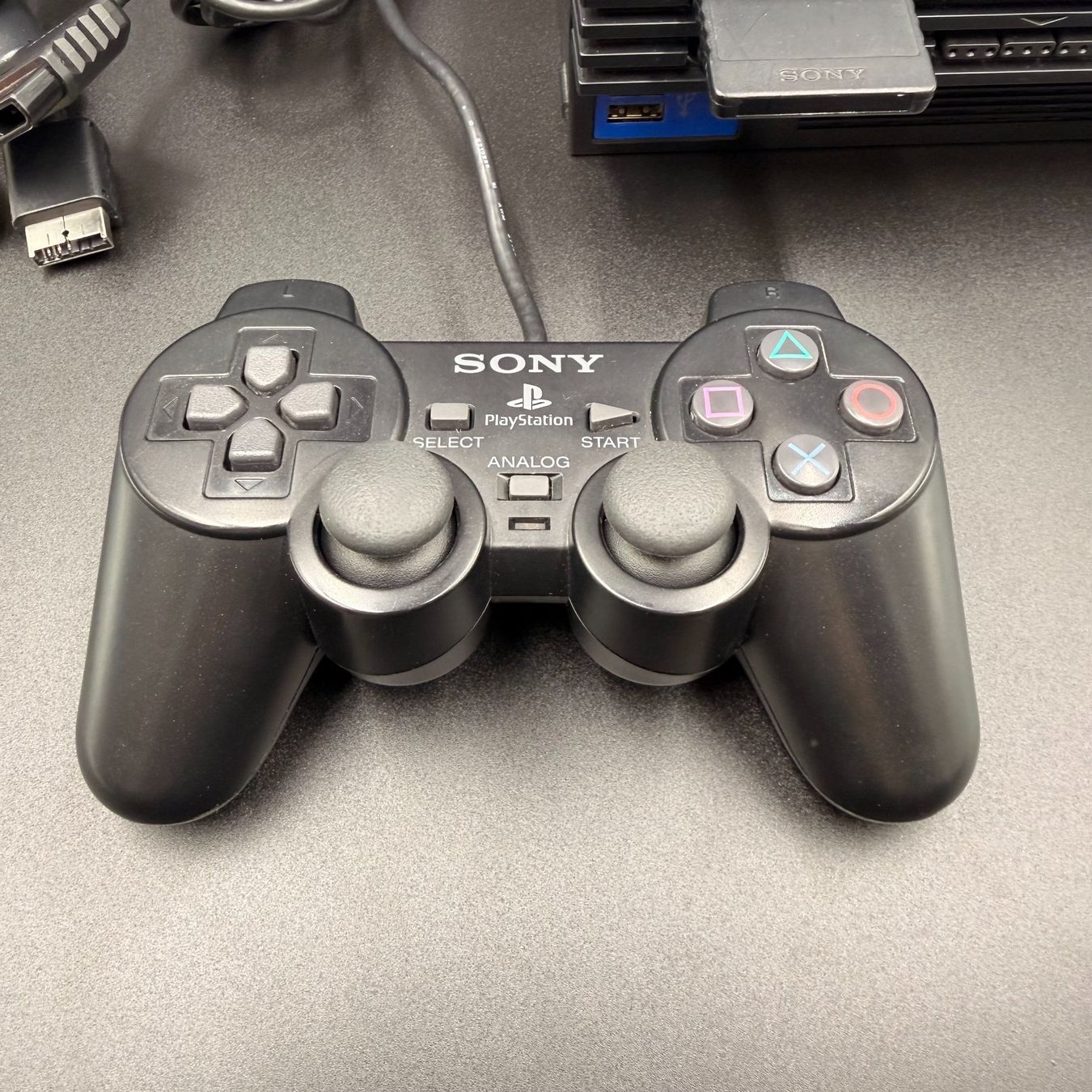 Sony Console: Sony PlayStation 2 Fat Konsole schwarz – Usato da Düdingen venduto da Nerdworld 6