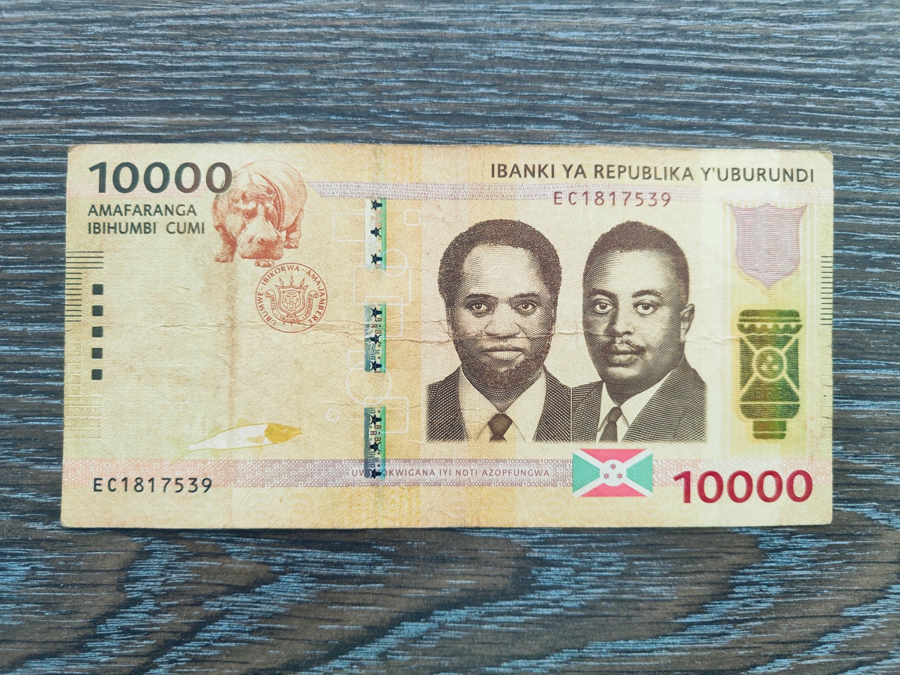 Banconote: Burundi 10'000 Francs 2015 !!!!!! – Usato da Flaach venduto da Lonzo99