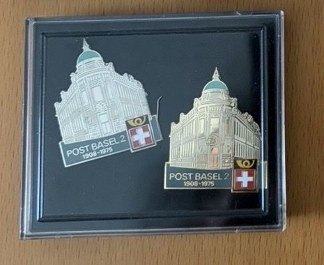 Placchette & Badge: 2x Post Basel 2 Anstecker Pins 1908-1975 – Usato da Allschwil venduto da AnnixAnnox