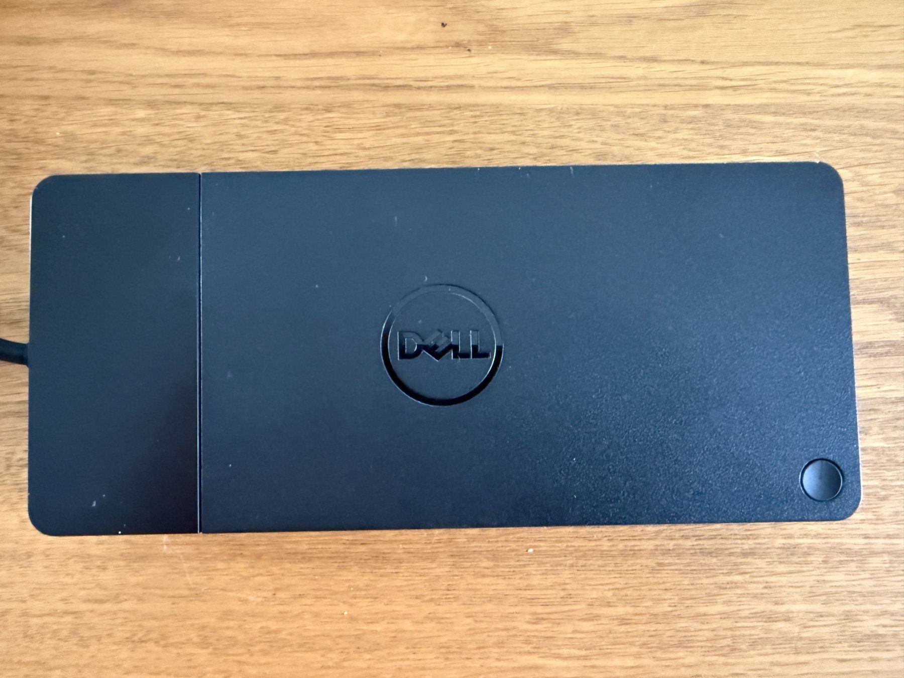 Dell Ecrans: 3 x Ecrans DELL P2222H - 21.5" avec Thunderbolt dock – D'occasion à Founex par MaevaMatahi 8