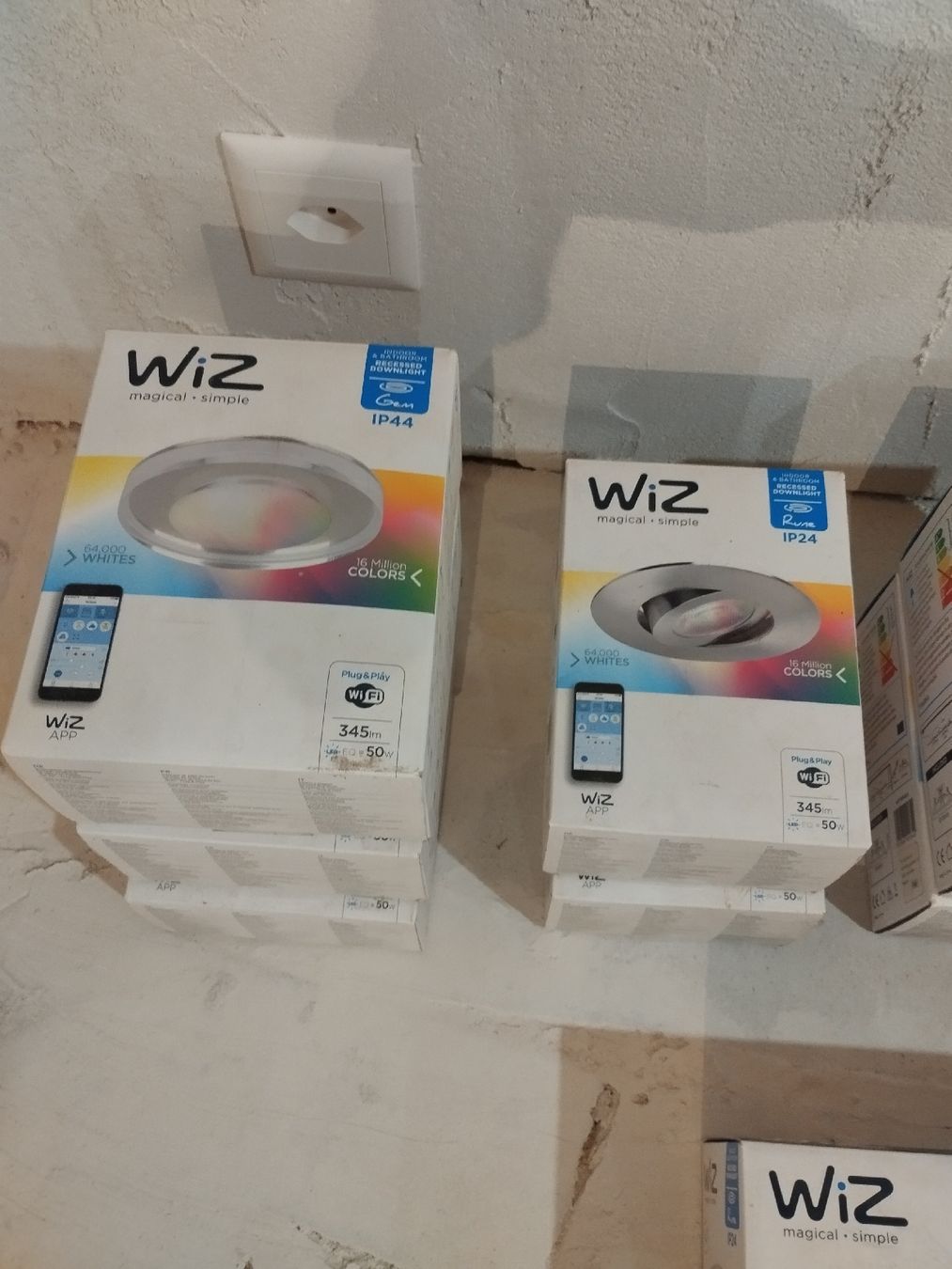 Lampen: verschiedene Spots von WIZ – Neu und originalverpackt aus Steg im Tösstal von JURIGINAL 4