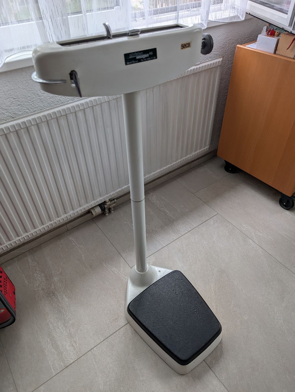 Seca Pèse-personnes: Standwaage SECA gebraucht – D'occasion à Rottenschwil par honda4rt 3