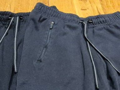 Erima Lotti di vestiti: 152 - Grösse, 2er SET, ERIMA Trainerhose – Usato da Nottwil venduto da echtMOMO 4