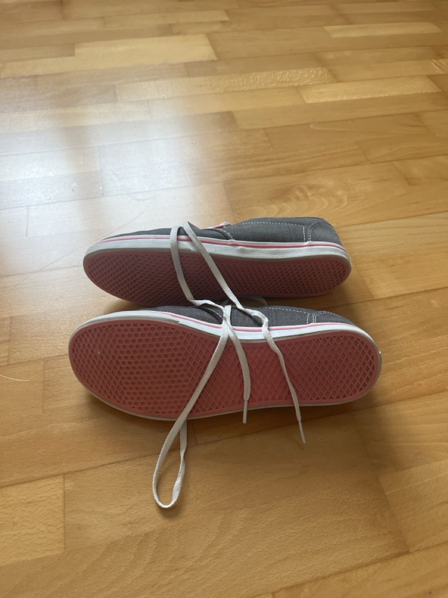 Vans Chaussures femmes: Vans – D'occasion à Bülach par SharonP01 1