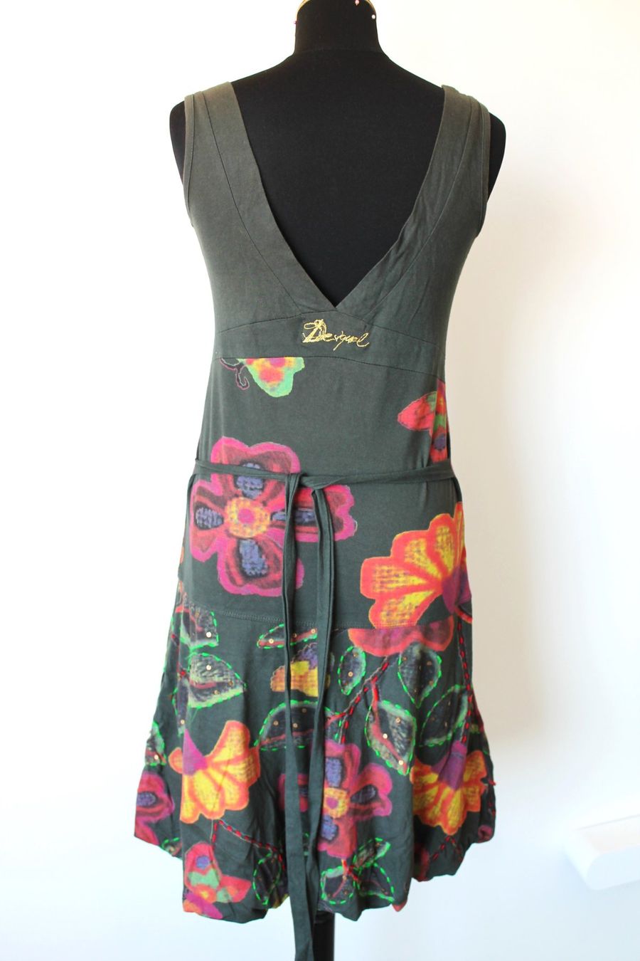 Desigual Vestiti: Robe DESIGUAL taille S – Usato da Chez-le-Bart venduto da jasse 1