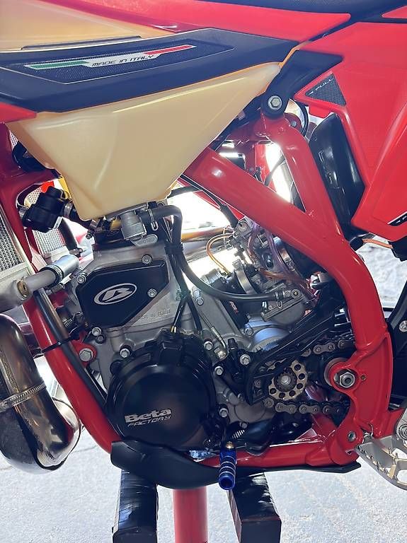 Beta Enduro: Beta RR 300 2t – D'occasion à Malvaglia par onc_d7ps 2