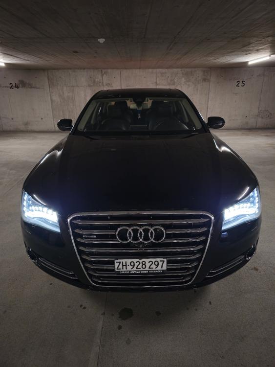 Audi A8L 3.0TDI