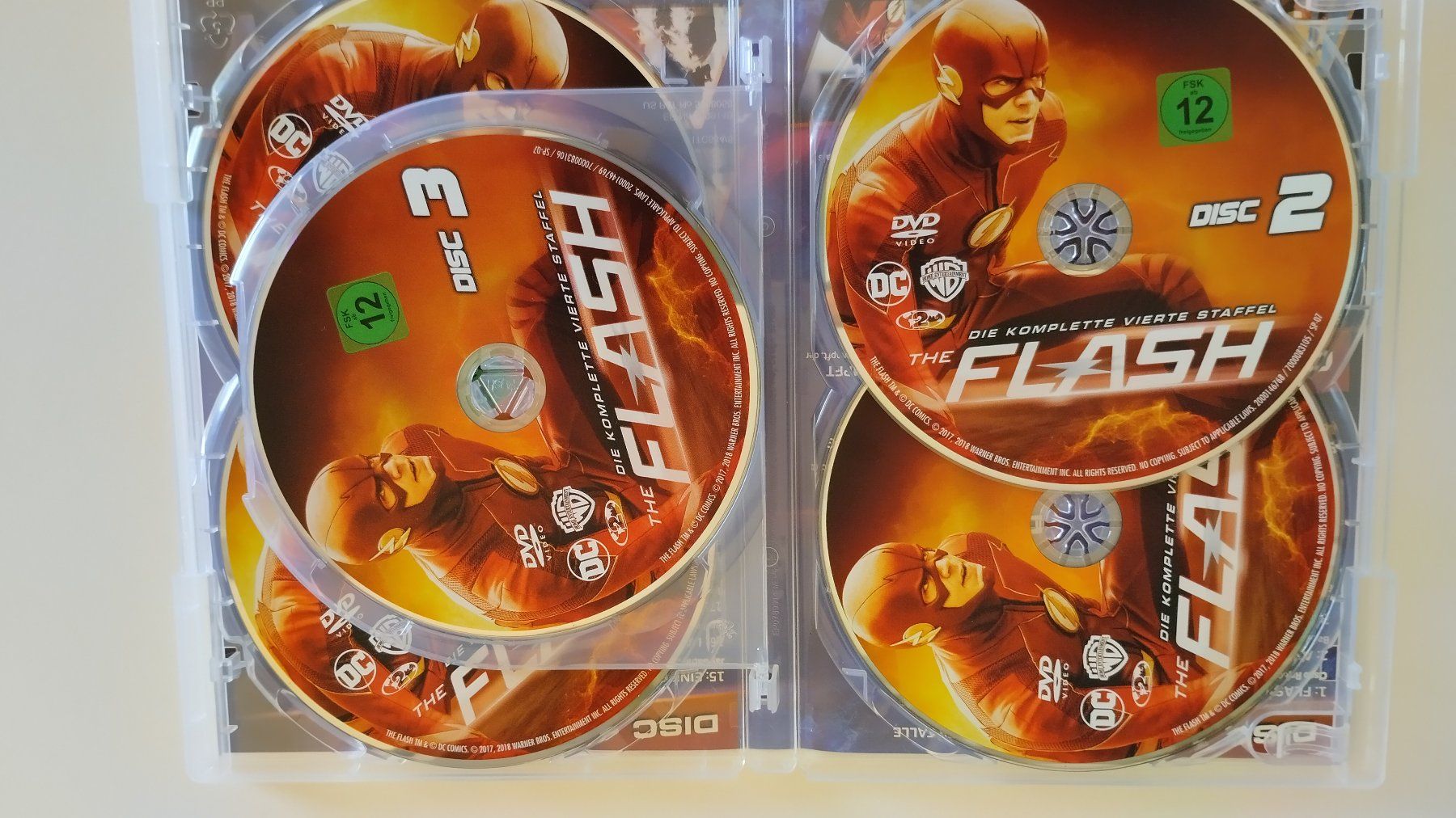 Tous les DVDs: THE FLASH DVDs STAFFEL 4 – D'occasion à Basel par Bal-Sagoth 2