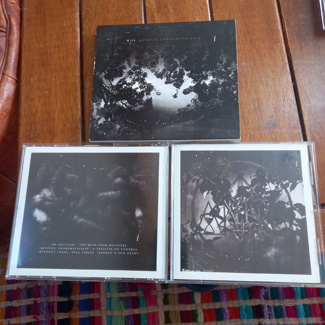CD: woe - quietly... – Usato da St-Cergue venduto da VeganWarrior