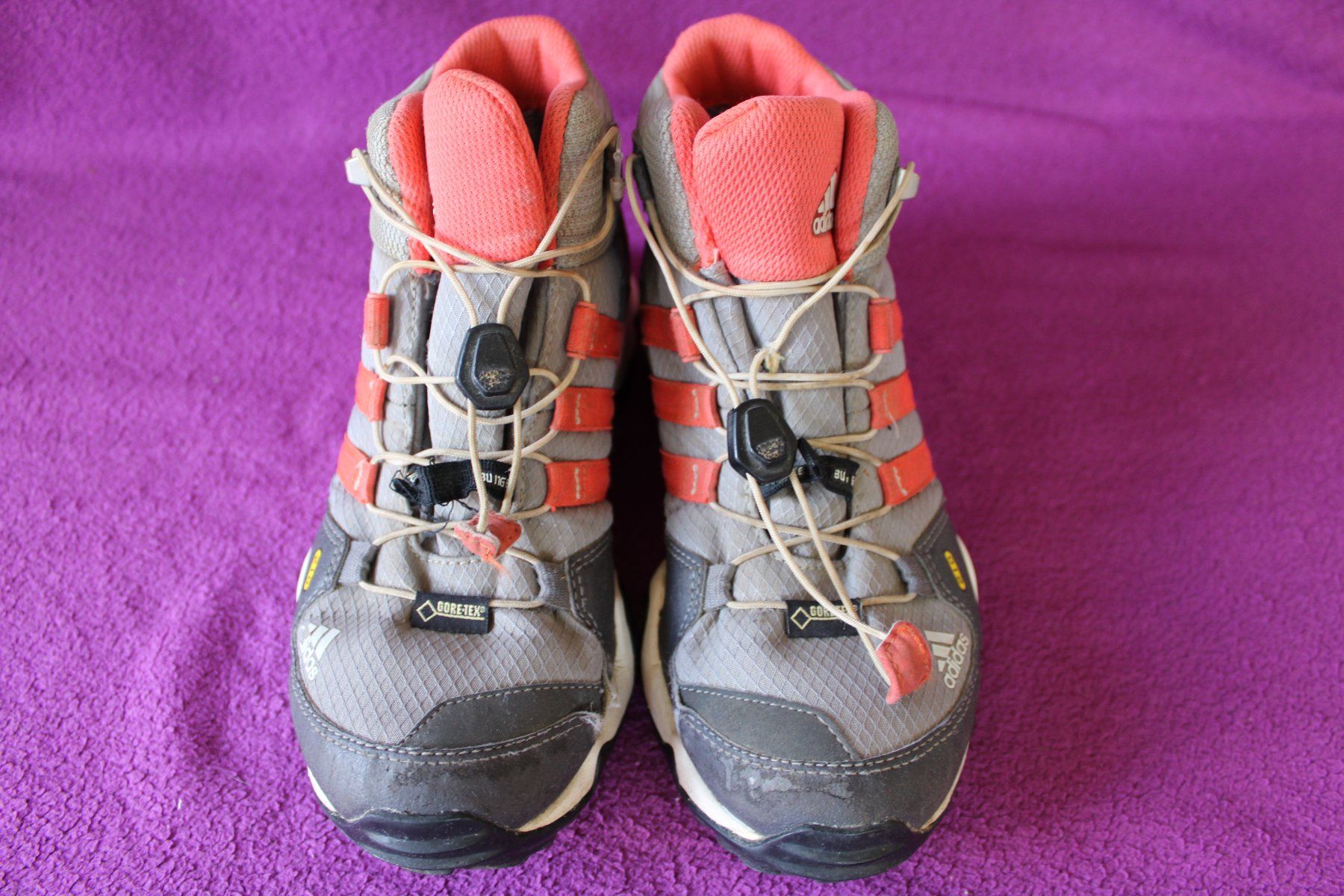 Lowa Scarpe da donna: Adidas Terrex Mid GTX Wanderschuhe - Schuhe Gr. 36 – Usato da Müllheim Dorf venduto da Seeeule01 1