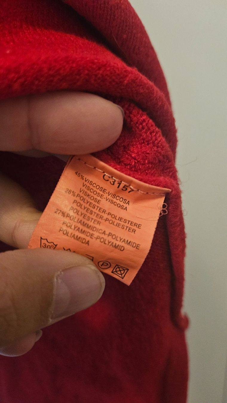 Maglioni & Felpe: Pullover rosso misto viscosa tg. L/XL – Usato da Melano venduto da H-Sara 2