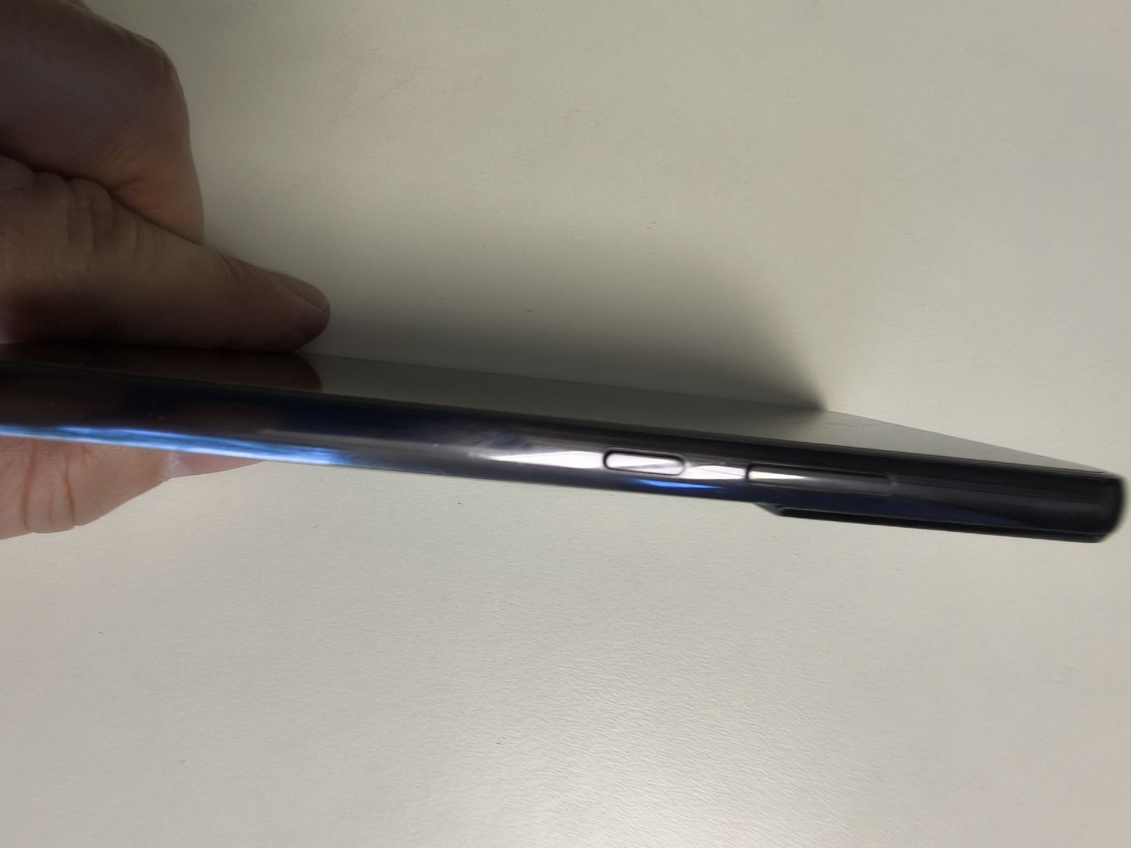 Samsung Portables: Samsung Galaxy S22  – D'occasion à Ittigen par Mr 3