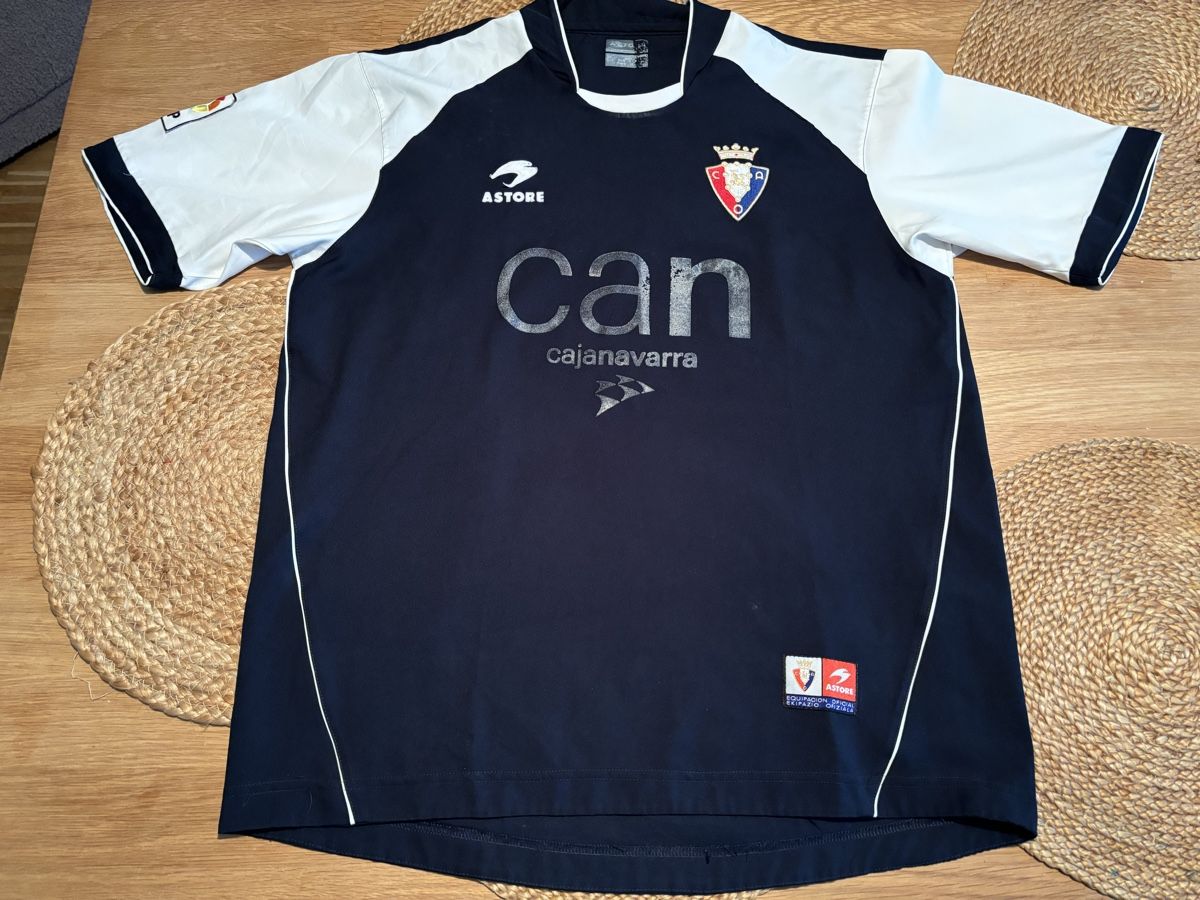 Canottiere & Pantaloni: Osasuna maillot  – Usato da Le Grand-Saconnex venduto da focamix