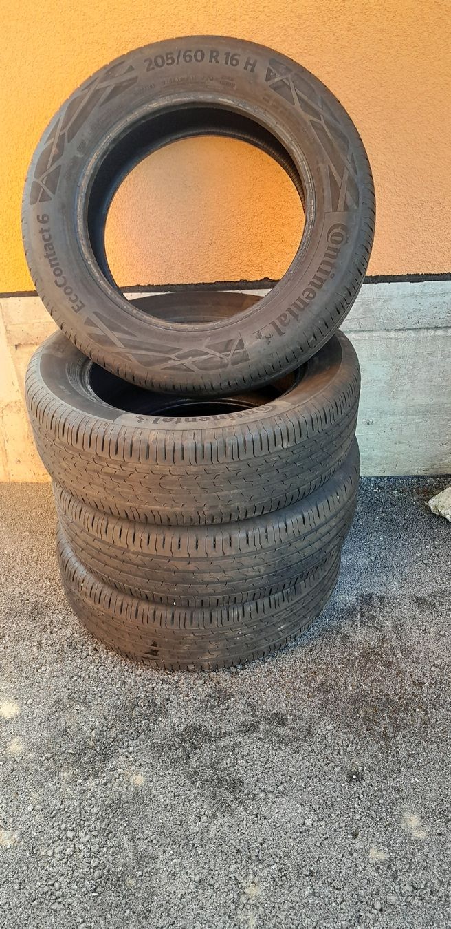 Sonstiges Schreiben & Zeichnen: 205/60 R16 – Gebraucht aus Chabrey von paris1959