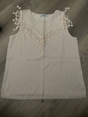 Süsses Sommeroberteil