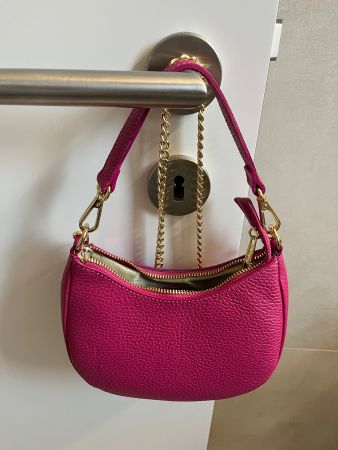 Kleine Handtasche aus Leder in Pink, Made in Italy