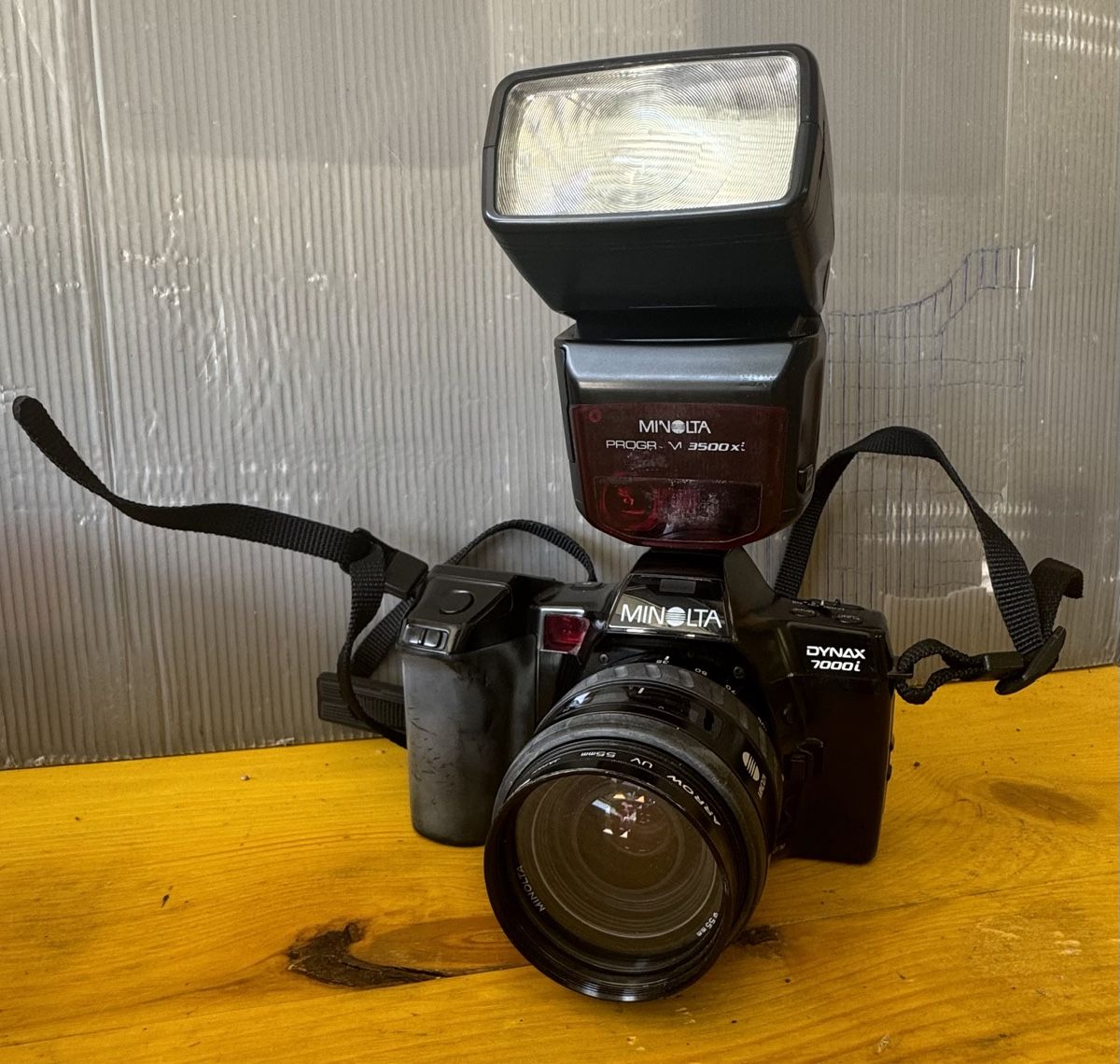 Minolta Kamera: Minolta 7000i – Gebraucht aus Lyss von Jugulator 1