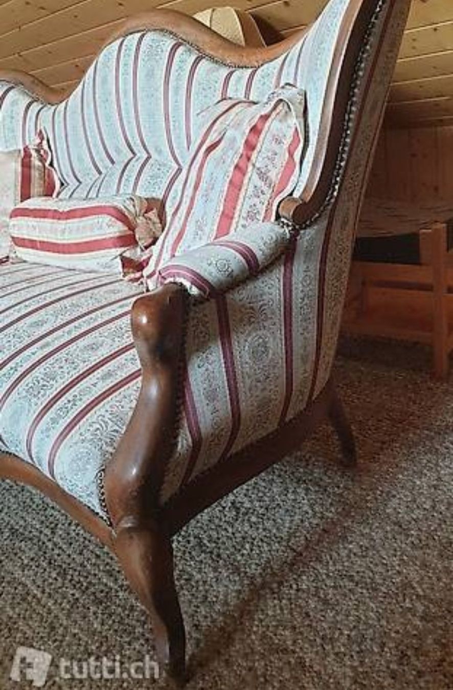 Divani: Elegantes, restauriertes, antikes Louis Philippe Sofa – Usato da Kölliken venduto da Lieblings-stuecke