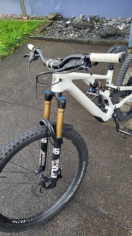 Specialized Velos: Specialized Stumpjumper EVO Pro S3 – Gebraucht aus Oberglatt ZH von IOTA84 4