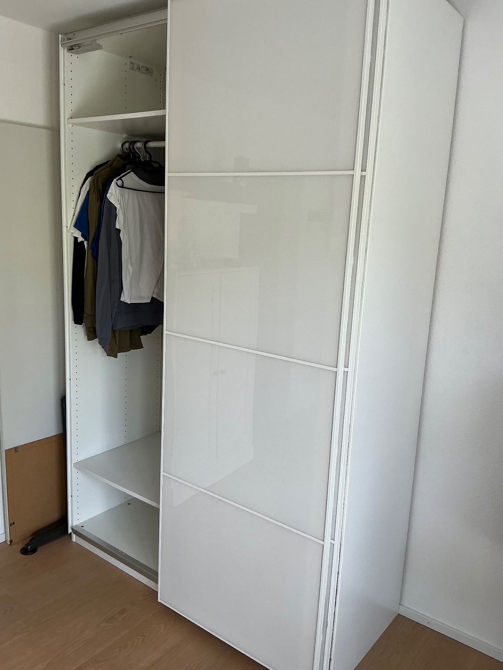 Armadi: Kleiderschrank – Usato da Muhen venduto da inf_n255 2