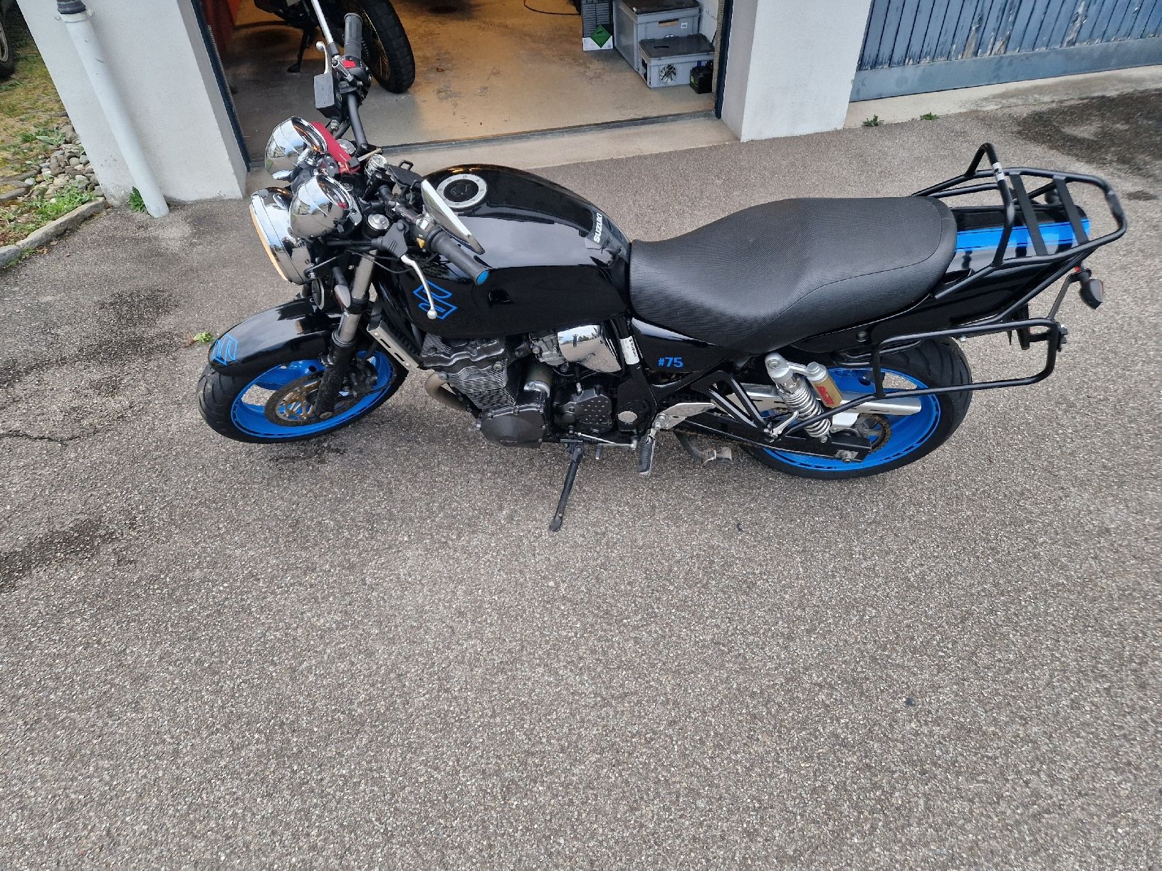 Suzuki Strada: Suzuki GSX 750 ae – Usato da Frauenfeld venduto da Tempus 4