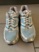 Reebok Laufschuhe, Grösse 37.5, ideal für den Frühling!
