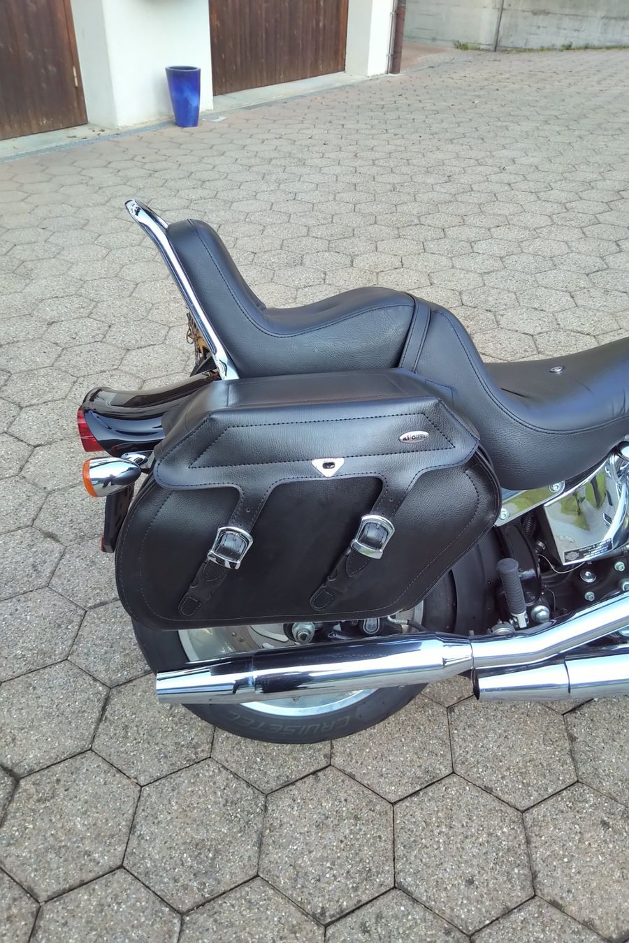 Harley-Davidson Chopper: Harley Davidson FXSTC 1584 Softail Custom – Usato da Diesbach GL venduto da Toohip 3