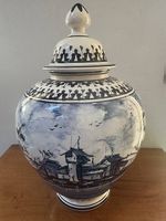 Grande potiche couverte en céramique de Bassano