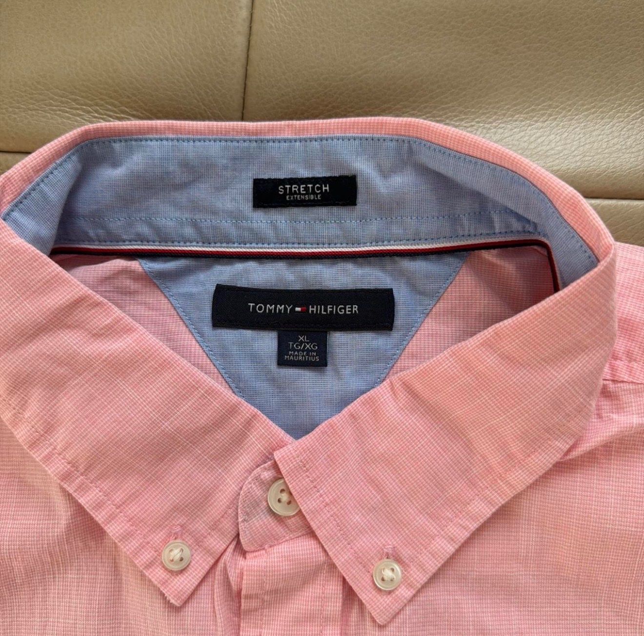Tommy Hilfiger Hemden: Brandneues Tommy Hilfiger Hemd – Neu und originalverpackt aus Köniz von Kennii_11 1