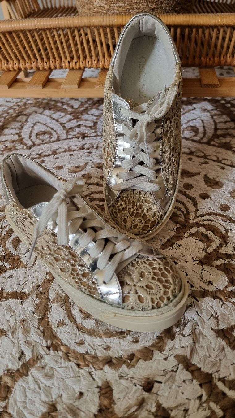 Damenschuhe: Cesare P sneakers gr 36 Boho Hochzeits  – Gebraucht aus Wigoltingen von Zuckerfee84