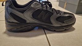 NEW BALANCE 530 - SNEAKER SCHWARZ 46.5 TOP!! NEU UND OVP 