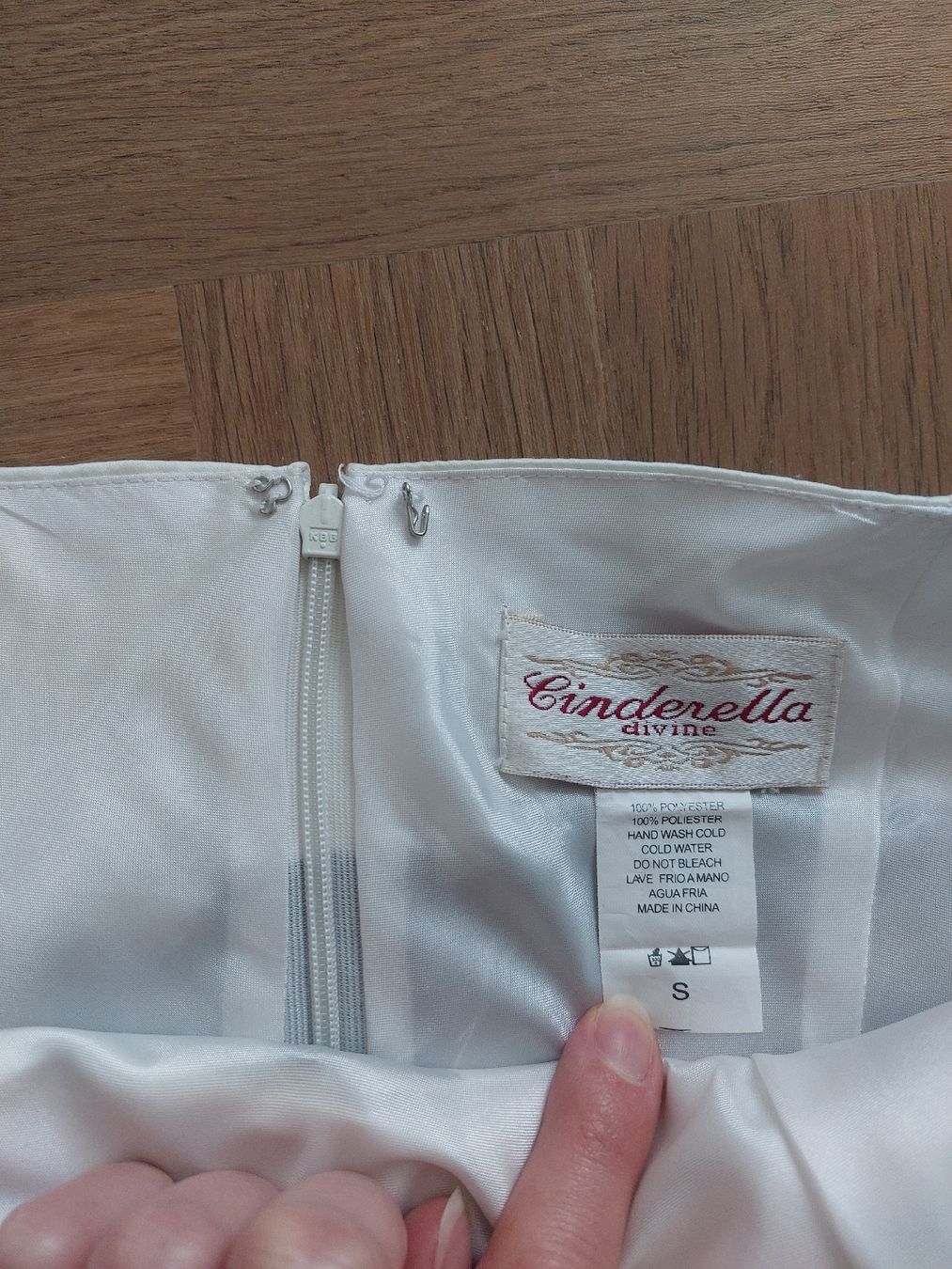 Vestiti: Kleid, fast neu, Grösse S – Nuovo (secondo la descrizione) da Zürich venduto da mi.ha.6 3