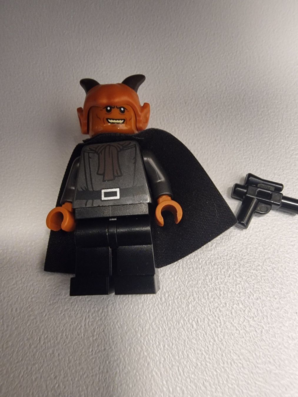 Statuette: LEGO Star Wars Labria sw1126 Mos Eisley mit Cape – Usato da Bern venduto da Manuel.Berner