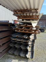 Profilblech: Metall-Dach zum Holz abdecken