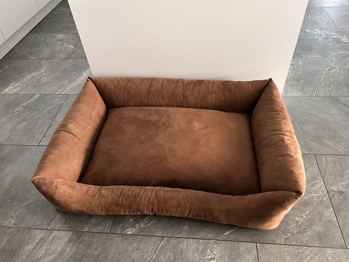 Cucce & Letti: ANIMALY Hundebett cognac - Large - 110x77cm – Usato da Schongau venduto da Designart