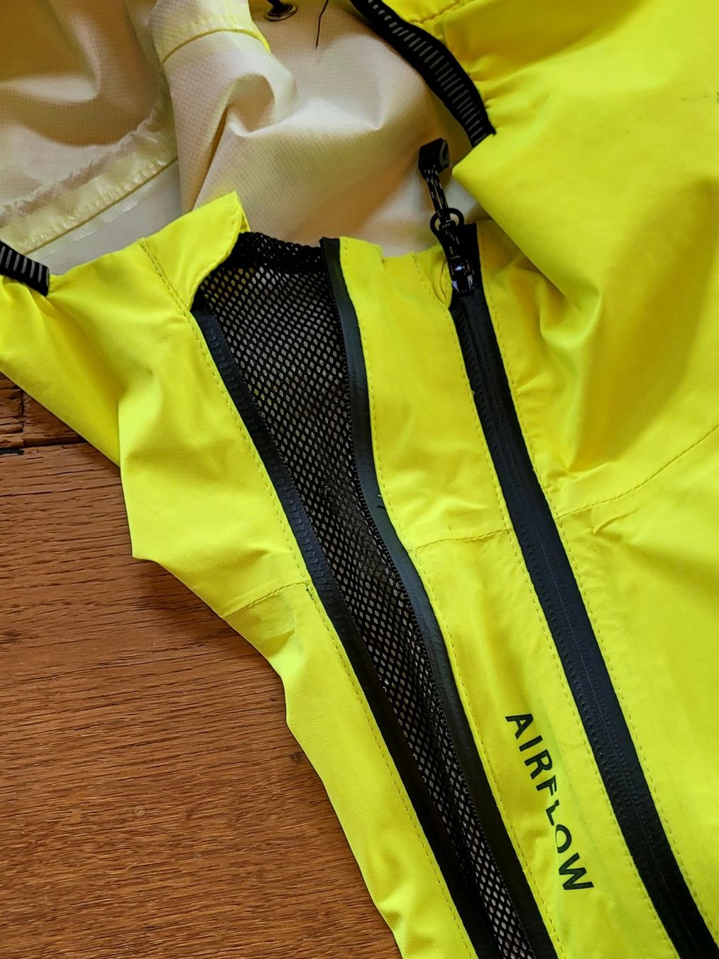 Giacche: Velo Bike Regenjacke Männer Grösse L oder 52 – Usato da brülisau venduto da nussgipfel02 5