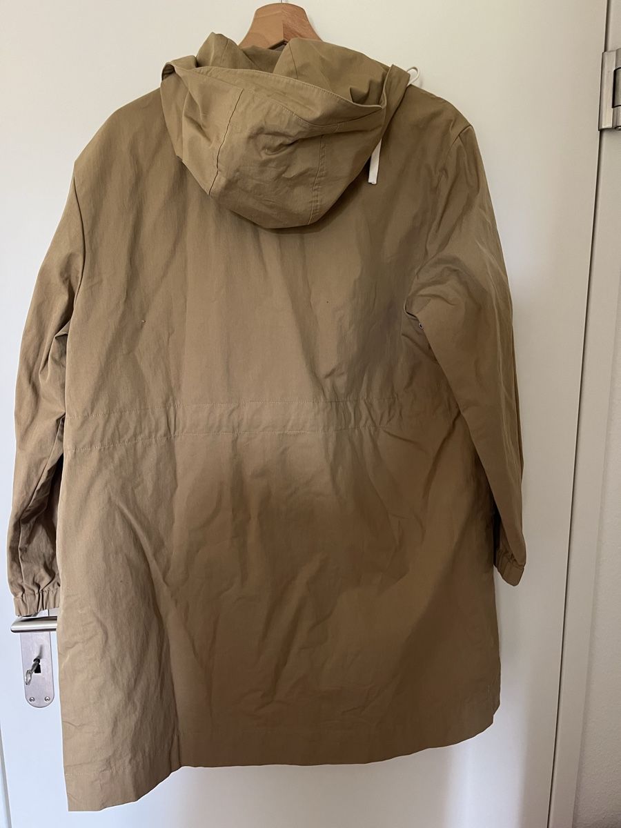 Giacche: Jacket with hood – Usato da Zürich venduto da lux_t6lx 1