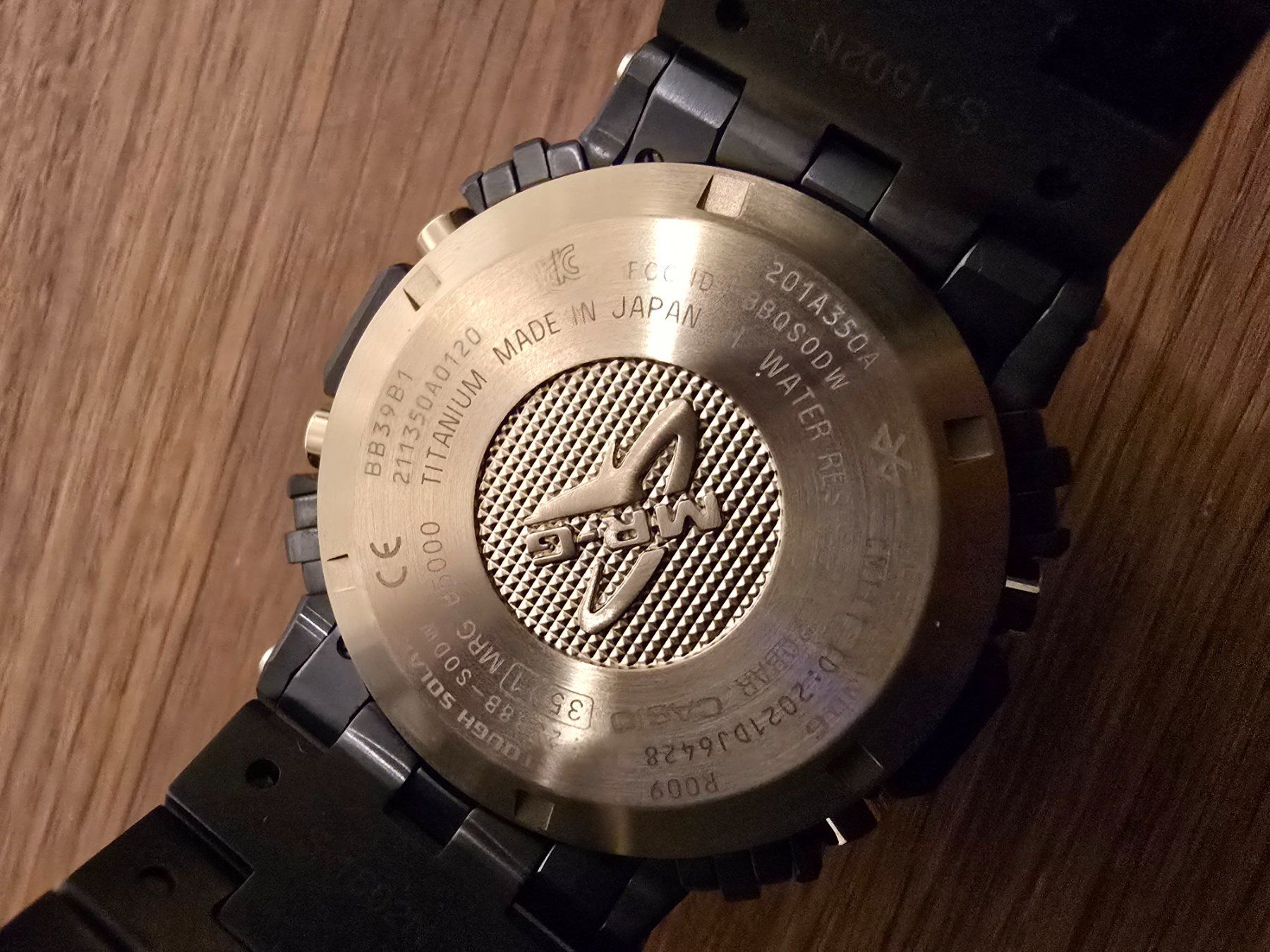 Casio Orologi: Casio MRG-B5000B-1DR – Usato da Unterschächen venduto da Sberu 7
